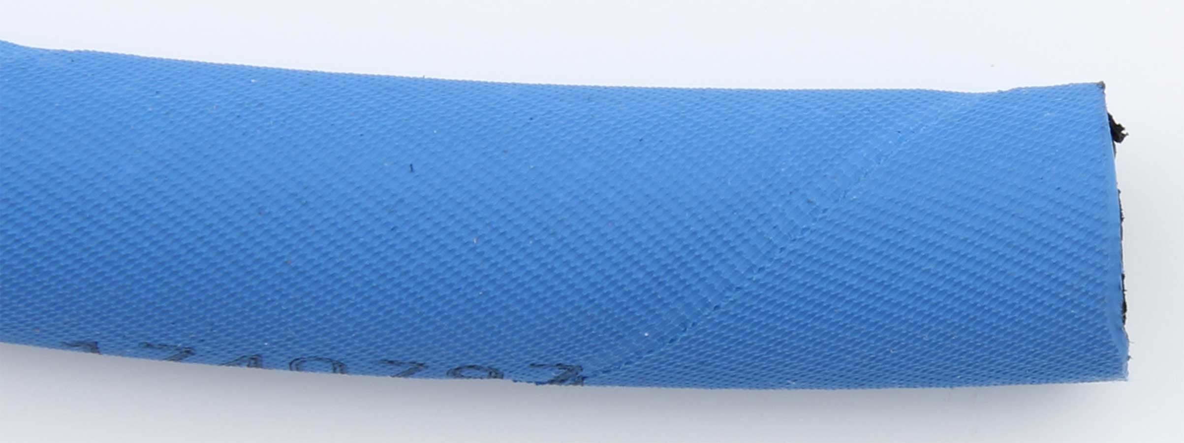 Aeroquip FCV1220 12 AN AQP Socketless Rubber Hose 20 Feet Blue