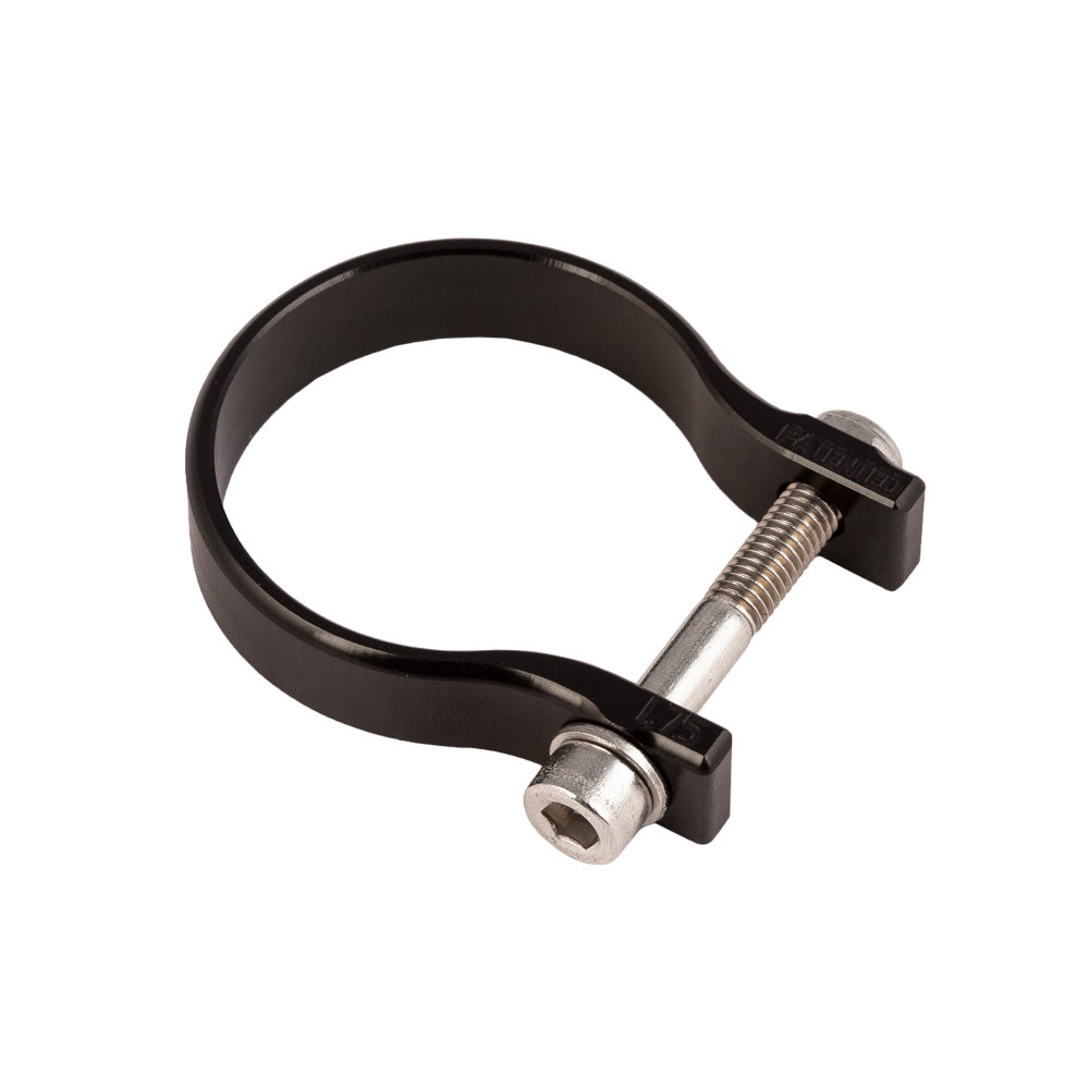 Drag Race Solutions 6600-900B Billet Dragster Motor Mount Saddle Clamp for 1-3/8 Inch Tubes, Aluminum, Black Powder Coat