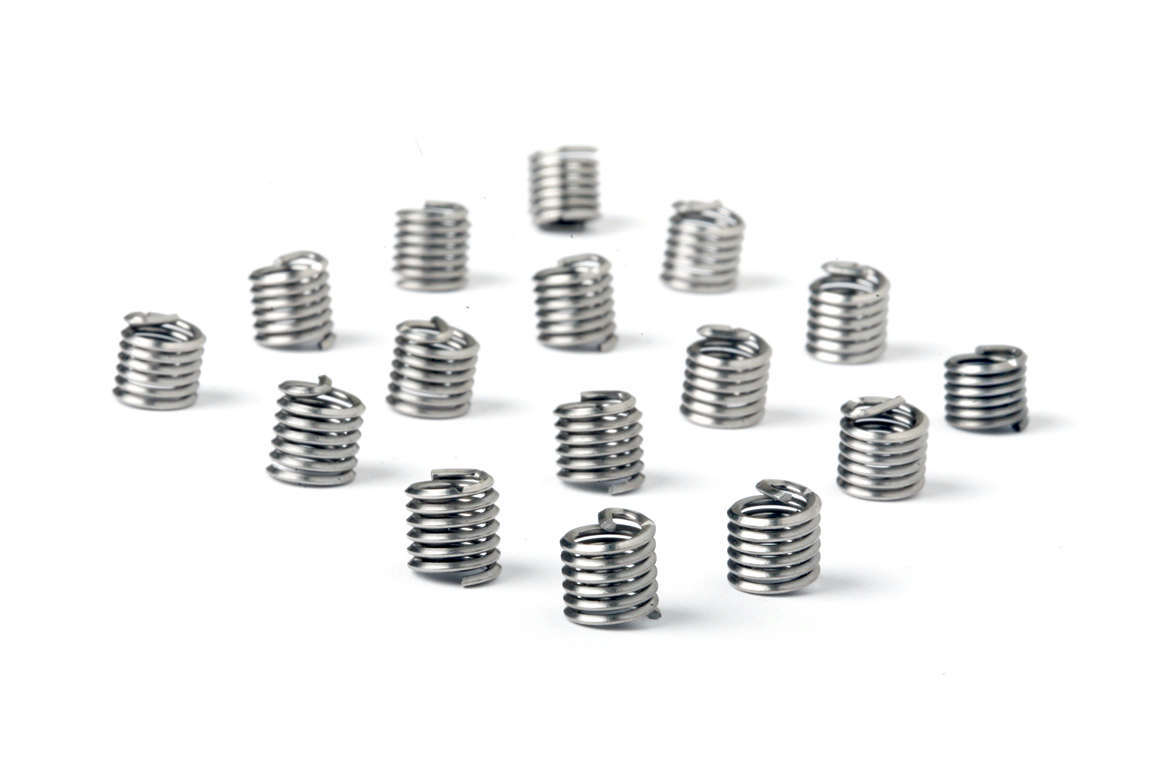 Holley Heli-Coil Threaded Insert Kit 26-3 for Steel Applications, Set of 15