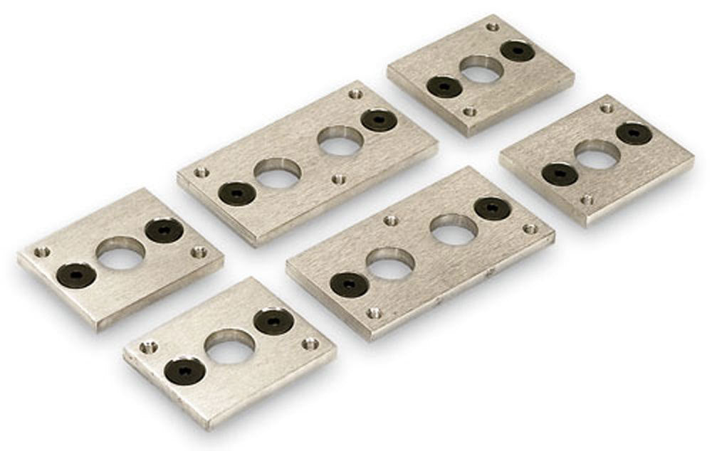 MOROSO Header Flange Plate Kit 0.375 Inch Thick Aluminum for Small Block Chevy, 1 Inch Round Port